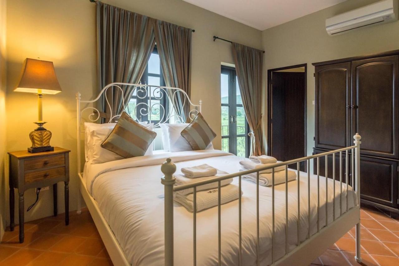 Ban Tha Chang Villa Malinee Khao Yai מראה חיצוני תמונה